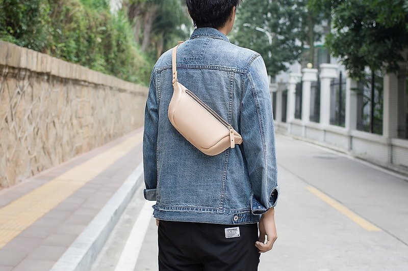 [Cutting line] Pure hand-stitched vegetable tanned top layer cowhide leather chest bag shoulder messenger simple retro waist bag - กระเป๋าแมสเซนเจอร์ - หนังแท้ หลากหลายสี