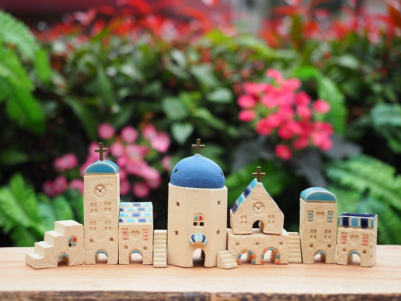 11の手描きの地中海のコテージのセット-小さなドーム教会/紺色x1 +小さな家x7 +小さな小さな階段x3 - 置物 - 陶器 