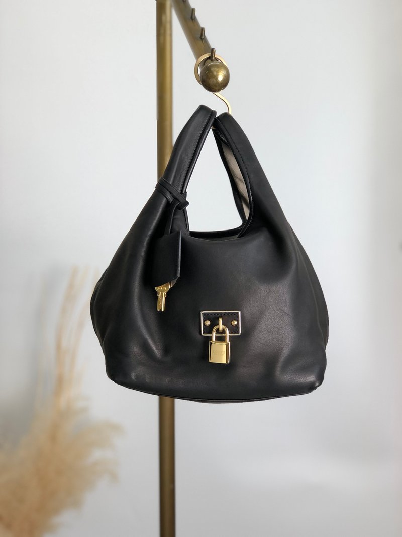 【 日本直送　名牌中古包 】LOEWE ロエベ ハンドバッグ ブラック ナッパレザー カリエPM ミニバッグ vintage ヴィンテージ  5tzjrp - 手提包/手提袋 - 真皮 黑色