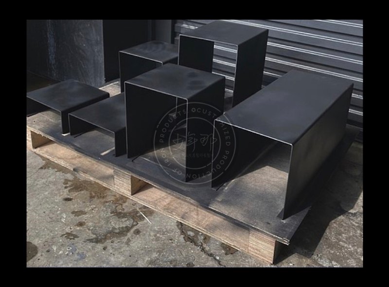 Made in Taiwan. Shape rack. Display rack. Simple. Simple iron rack. Storage. Iron plate shape. Backing plate. Shelf - Items for Display - Other Metals Black