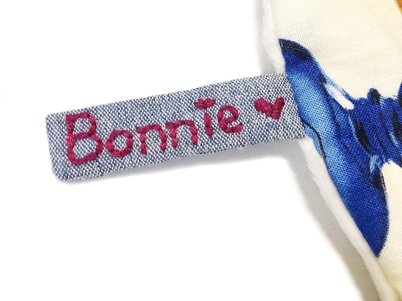 Embroidered name plus purchase area - Other - Thread Multicolor