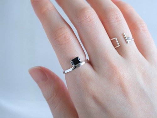 nuna-jewelry Rectangle ring ブラックスピネル 天然石シルバーリング silver925