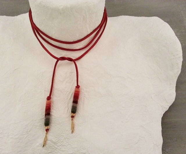 Red shop wrap choker