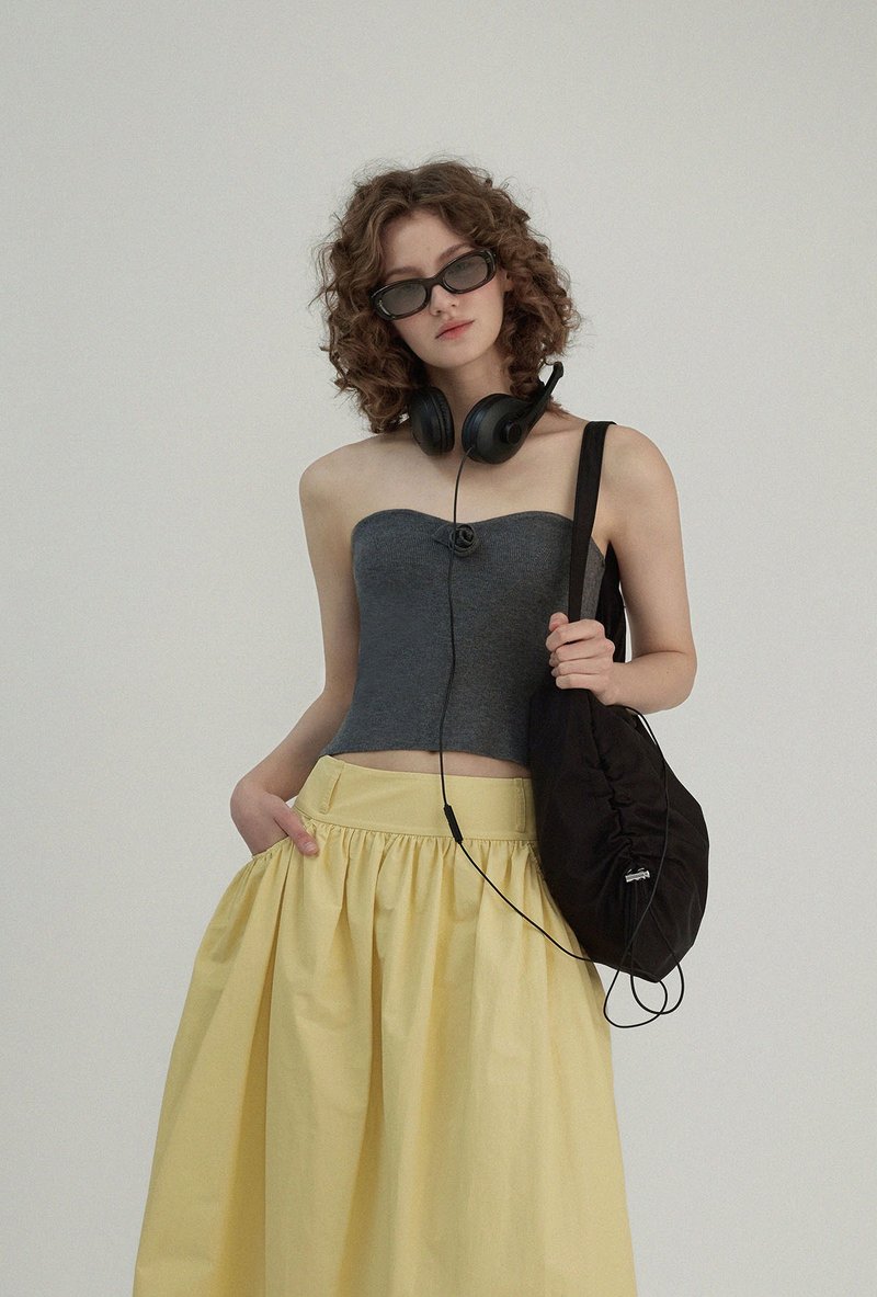 Summer Flower Stretch Knit Top with U-Neck Short Sleeves - Women's Vests - Other Materials Gray