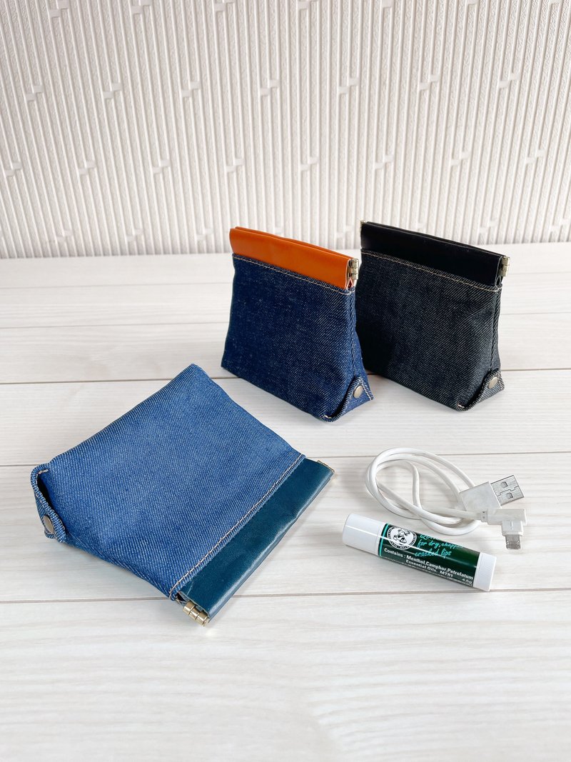 Okayama Denim Genuine Leather Spring Pouch Tanned Leather Wide Gusset Cosmetic Pouch Leather Pouch Indigo Black - กระเป๋าเครื่องสำอาง - หนังแท้ สีส้ม