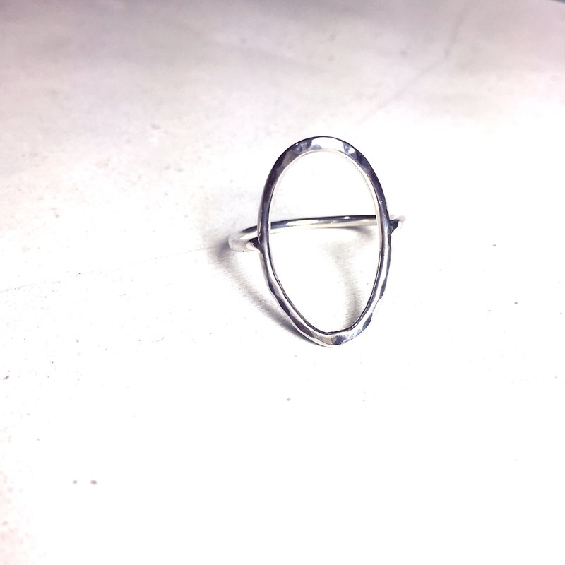 MIH Metalworking Jewelry | Free and Ease 925 sterling silver ring sterling silver ring - แหวนทั่วไป - เงินแท้ สีเงิน