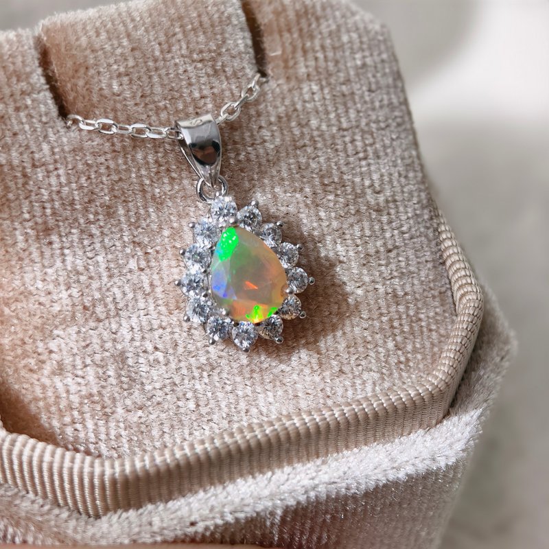 聖誕節禮物 獨一無二的刻面蛋白石0.75克拉 - 項鍊 - 純銀 