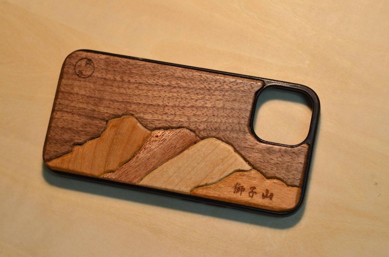 日系山景【香港獅子山】木手機殼 所有型號都可訂製 - 手機殼/手機套 - 木頭 咖啡色