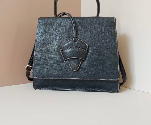 Rare second hand Loewe navy blue black leaf Kelly side back oblique leather small bag shoulder handbag Shop LA LUNE Vintage Antiques from Japan Messenger Bags Sling Bags Pinkoi