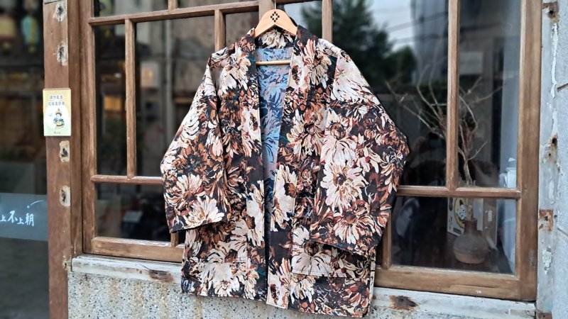 AMIN'S SHINY WORLD 莫內的秘密花園 秋 KIMONO - 男夾克/外套 - 棉．麻 咖啡色