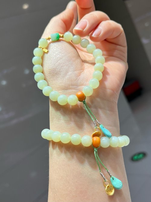 Angel's tears 天使之淚 Jewelry Design 天然和田玉 /和闐玉-黃口 翡翠路路通蜜蠟設計單圈手串手持s