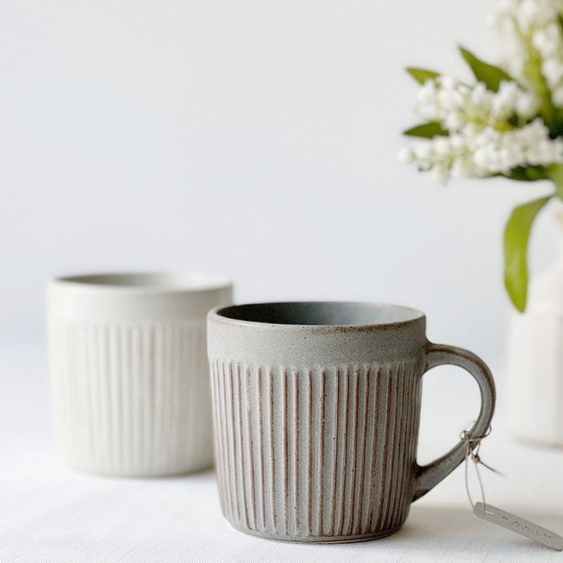 Set of Matching Mugs - แก้วมัค/แก้วกาแฟ - ดินเผา หลากหลายสี