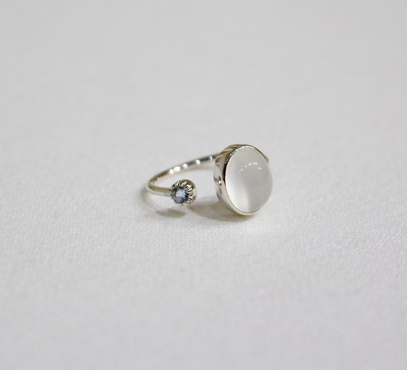 #Moonstone #Ring #aquamarine - 戒指 - 寶石 銀色