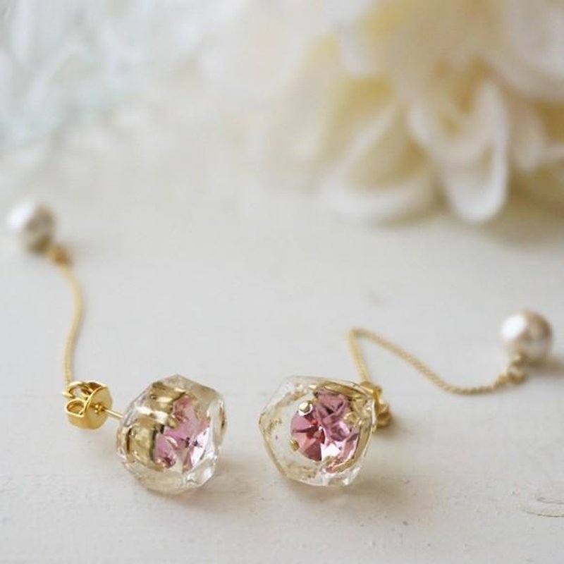 Frozen swarovski earring - Earrings & Clip-ons - Other Metals Pink