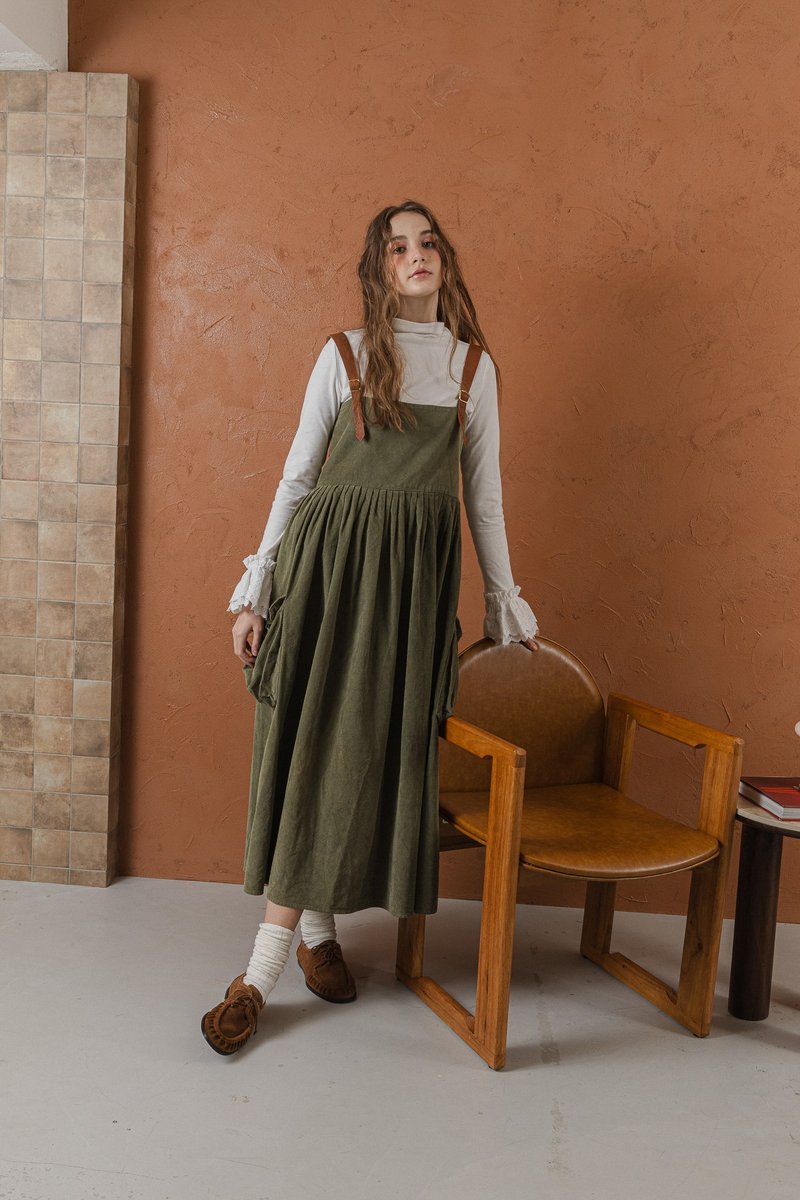 khaki green pocket dress 軍綠絨面口袋洋裝 - 洋裝/連身裙 - 棉．麻 綠色