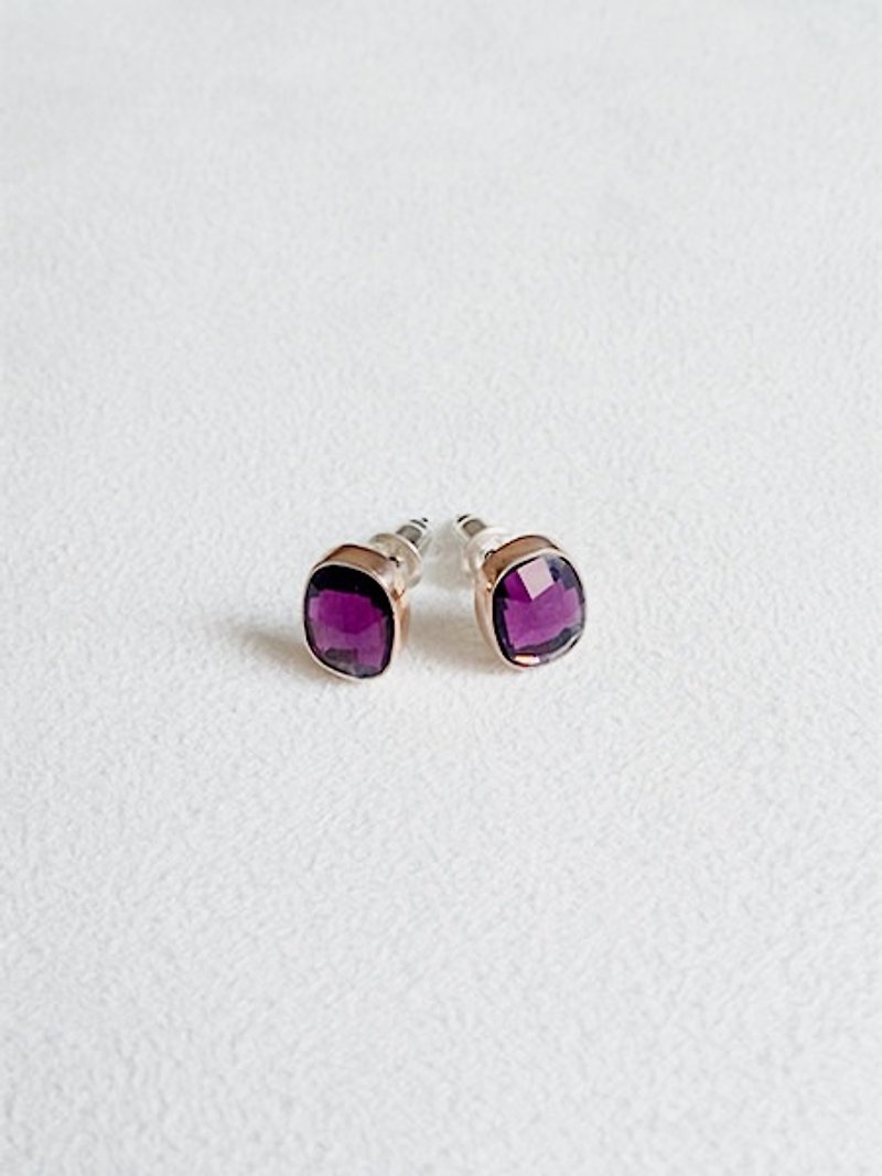 Oval purple glass Earrings Sterling Silver - ต่างหู - เงินแท้ สีม่วง