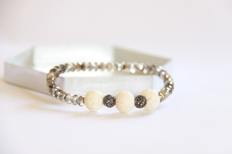 Fashion Jewelry series of energy - natural lotus carved bone bracelet / Nature bone beads & sterling silver mash ball bracelet - Bracelets - Gemstone White