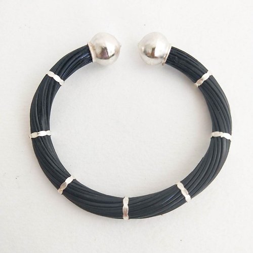 galaxyshop Genuine Black Body Color Elephant Tail Hair Bangle 925 Sterling Silver Free Size