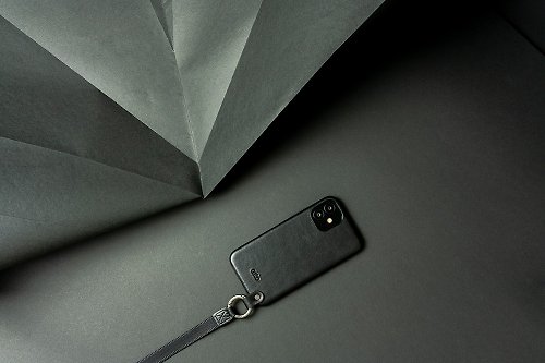 alto 【春天來了】頸掛式皮革防摔手機殼iPhone 12 Mini 黑