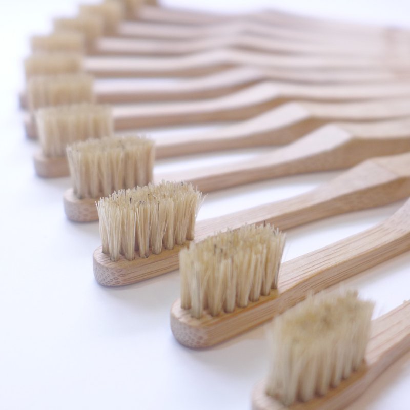 [Good day] agooday green bamboo bamboo toothbrush adult toothbrush ─ (bristle) into 12 - แปรงสีฟัน - ไม้ไผ่ สีกากี