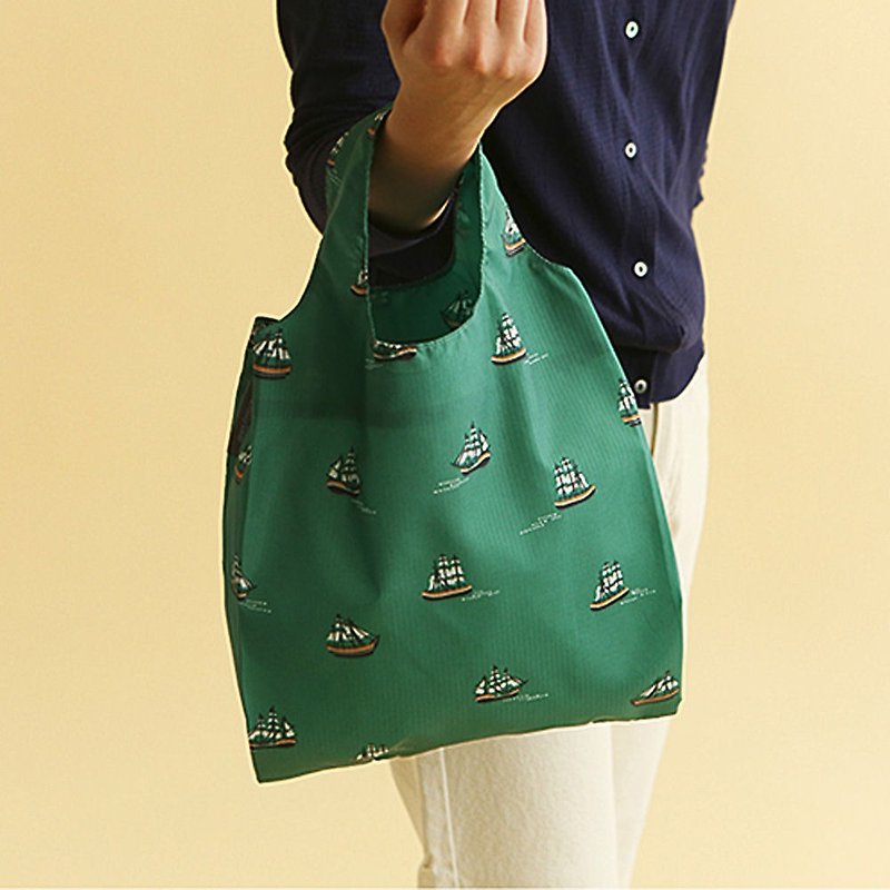 Folding pocket shopping bag S-06 sailing, E2D15954 - กระเป๋าถือ - เส้นใยสังเคราะห์ สีเขียว