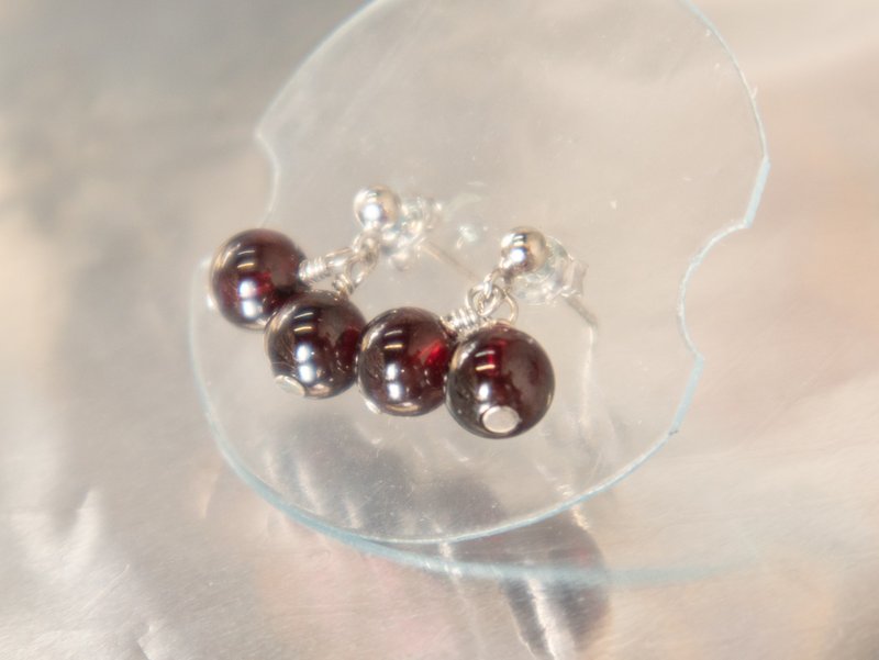 925 sterling silver happy twin fruit. Stone 6mm. dangling earrings - ต่างหู - เครื่องเพชรพลอย สีแดง