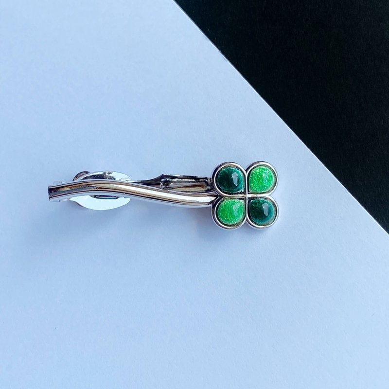 クローバー 【リーフグリーン Leaf Green】七宝焼のネクタイピン  純銀胎七宝 - 領帶/領帶夾 - 其他材質 綠色