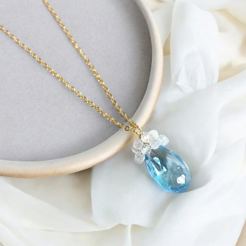 Swiss Blue Topaz Pendant Necklace | 14K Gold Filled - สร้อยคอ - เครื่องเพชรพลอย สีน้ำเงิน