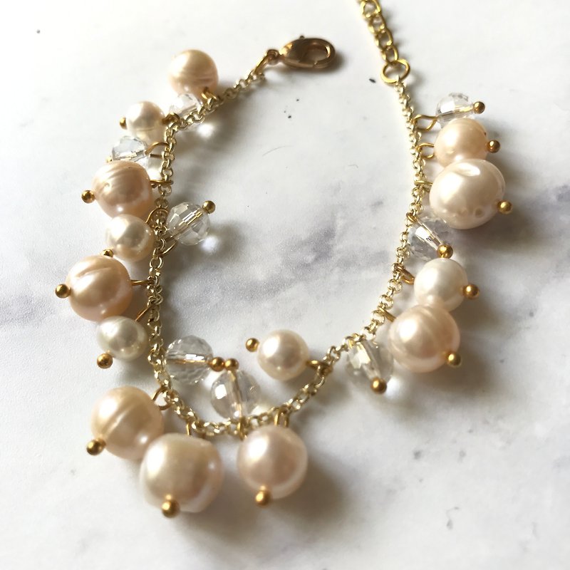 Thailand Motta design - gorgeous beaded bracelet string Beads ‧ - Bracelets - Plastic White