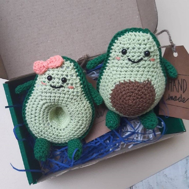 Hand Crochet  Funny Lovers Avocado Set Stuffed Toys Gift for Him Gift for Her - ของเล่นเด็ก - ผ้าฝ้าย/ผ้าลินิน สีเขียว