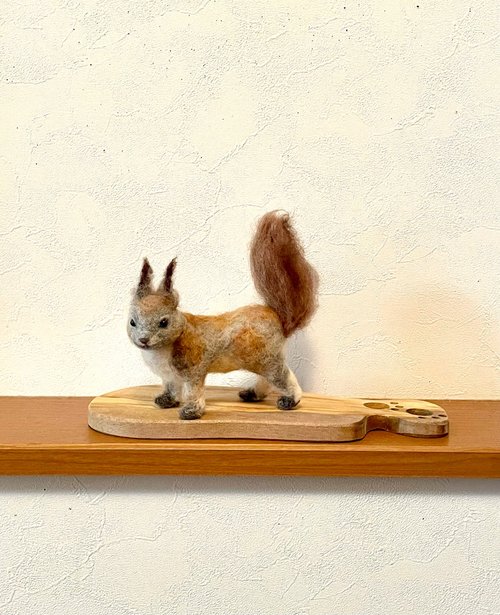 羊毛フェルト　リス リス 羊毛フェルト - ショップ yottymikan 編み物/刺繍/羊毛