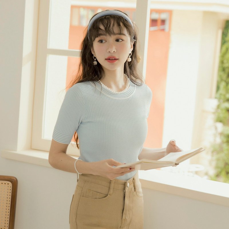 Exquisite texture short sleeves top - Women's Sweaters - Other Man-Made Fibers Blue