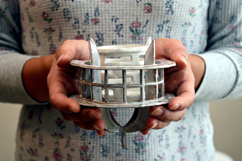 壁掛け式陶製燭台　幻燈ランタン#2 - 香氛蠟燭/燭台 - 陶 