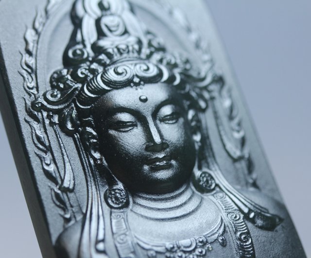 翡翠 観音菩薩 ネックレス 楽天市場】AAA観音菩薩彫り観音様ひすい本翡翠天然石ネックレス