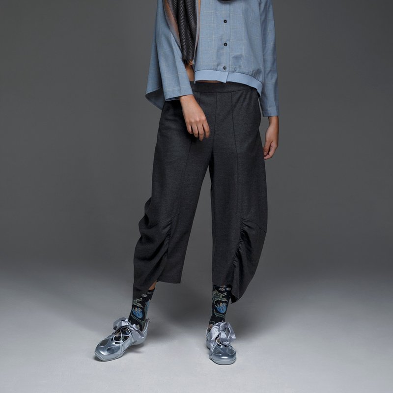 3D pin pleated wool trousers - Women's Pants - Wool Gray