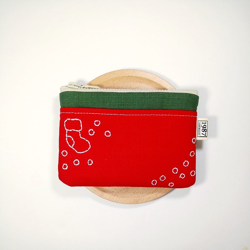 【聖誕系列】手工刺繡  零錢包 手拿包 隨身包 拉鏈袋 聖誕禮物 - 手拿包 - 棉．麻 綠色