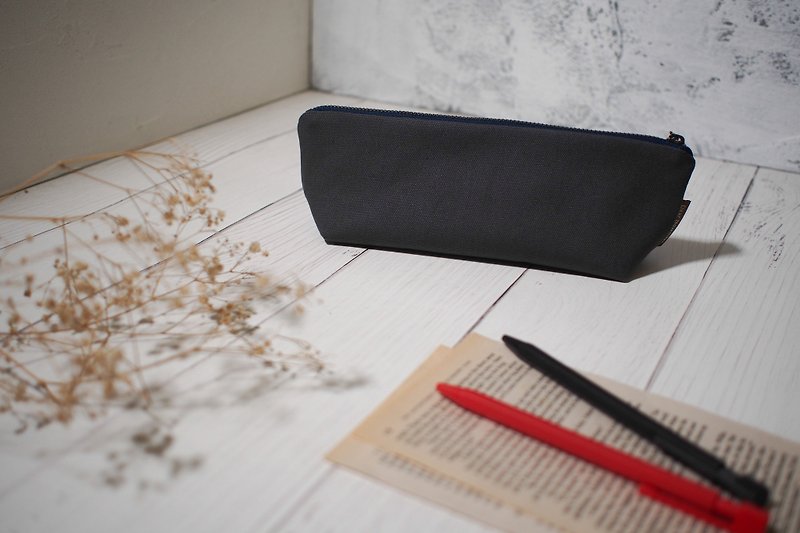 Daily series pencil case/pencil case/limited handmade bag/wallaby/in stock - Pencil Cases - Cotton & Hemp Gray