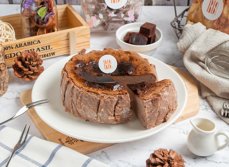 ベルギーチョコレートバスクケーキ（5 "） - ケーキ・デザート - その他の素材 ブラウン