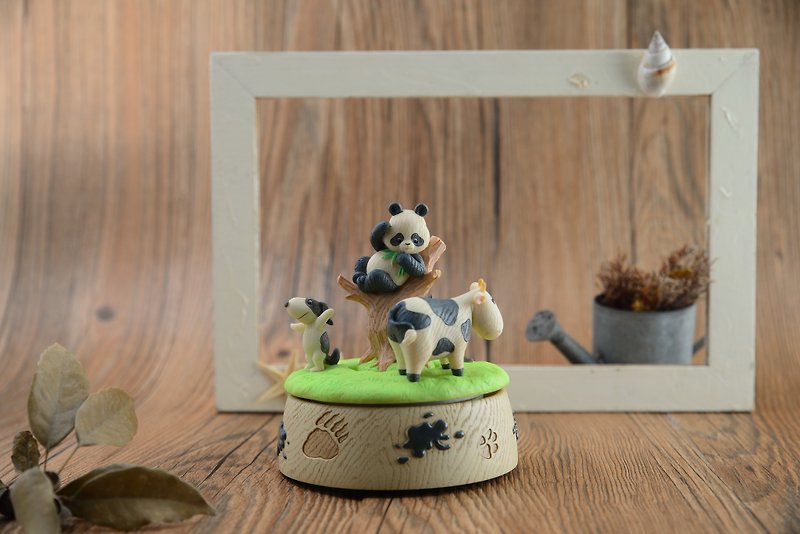 Friendship Music Box Birthday Gift Graduation Gift Exchange Gift Cow Color Panda Dog Cat - ของวางตกแต่ง - วัสดุอื่นๆ 
