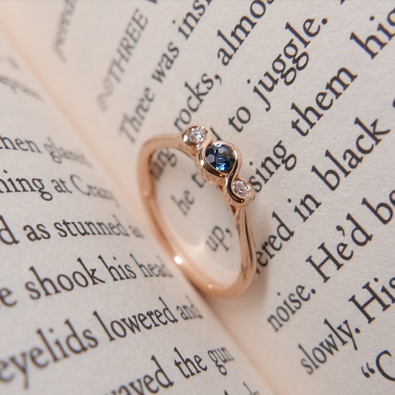 18K金天然皇家藍寶石和鑽石戒指 | 香港製造 | 訂製商品 手工鑲嵌 - 戒指 - 寶石 藍色