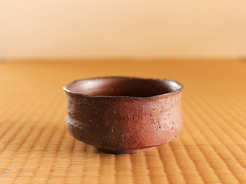 備前焼　茶碗 (桐箱付き)　ty-001 - 茶碗・ボウル - 陶器 ブラウン