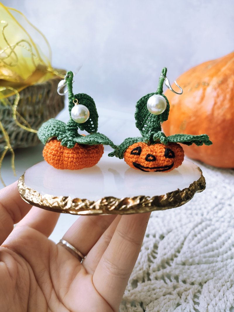 Pumpkin earrings, 南瓜耳環, Halloween pumpkin earrings dangle Fruit jewelry - Earrings & Clip-ons - Cotton & Hemp Orange