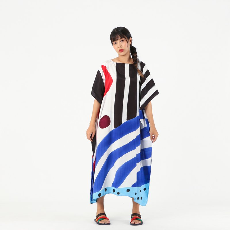 Hand Painted Cotton Silk Kaftan for Summer Resort Vacation - 洋裝/連身裙 - 棉．麻 白色