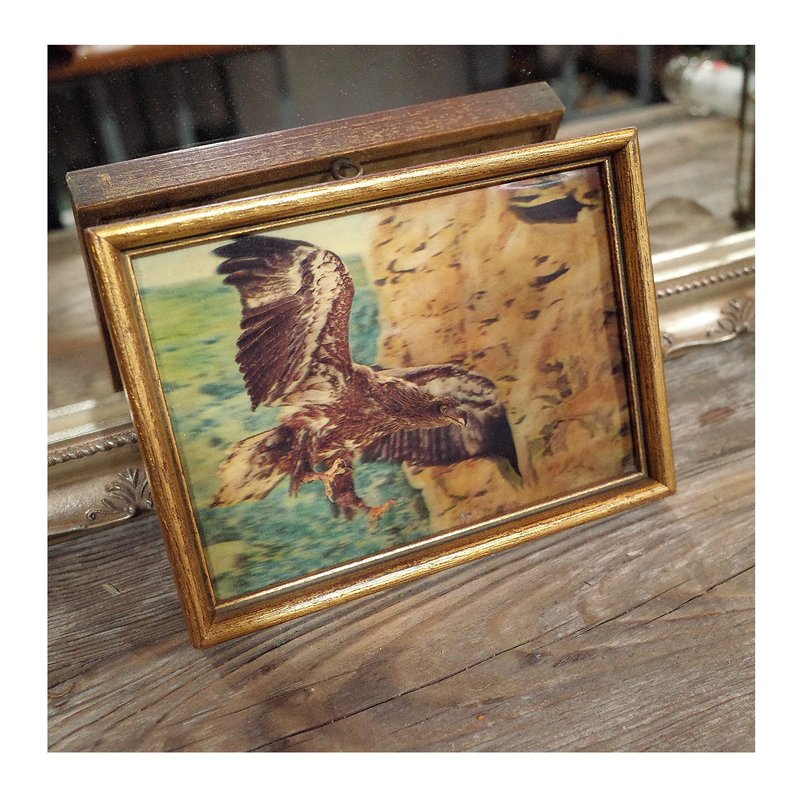 (暫客訂)收藏自西班牙老件.獵鷹老鷹3D圖.金漆輕質木頭小相框 - 壁貼/牆壁裝飾 - 木頭 