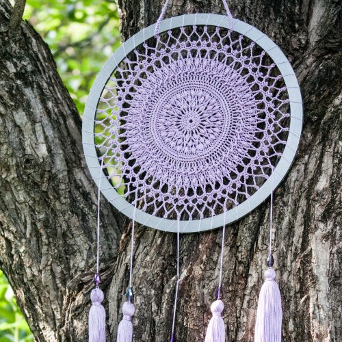 Crochet Fashion Studio Janine Purple dreamcatcher Wall decor Lavender wall hanging with crystals 手工編織 捕夢網