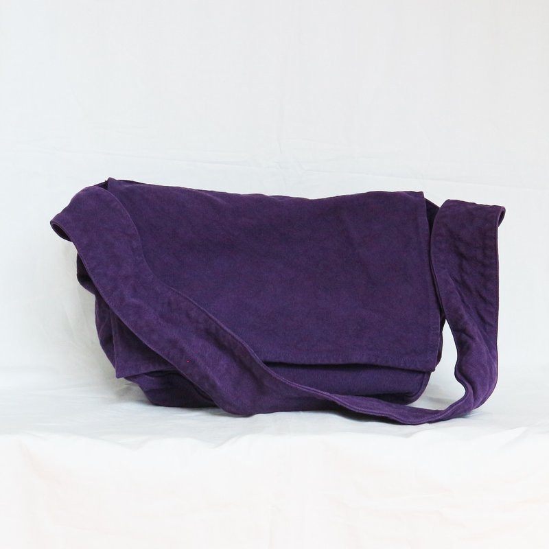 Newspaper Bag M [2024 Autumn/Winter Limited Edition Color: Pansy] (VC-5M) - Messenger Bags & Sling Bags - Cotton & Hemp Purple