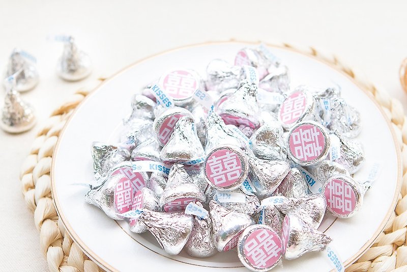 Pink water drop chocolate KISSES wedding candy is a must-have for guests - ช็อกโกแลต - อาหารสด สึชมพู