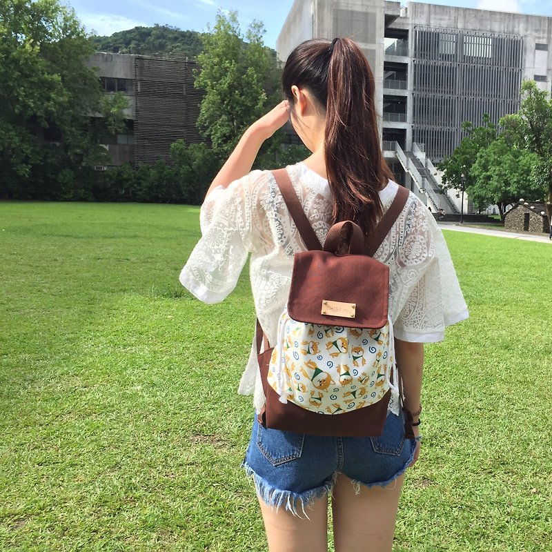 When Chai Chai Er meets coffee, backpack/free printed name sticker - Backpacks - Cotton & Hemp Brown