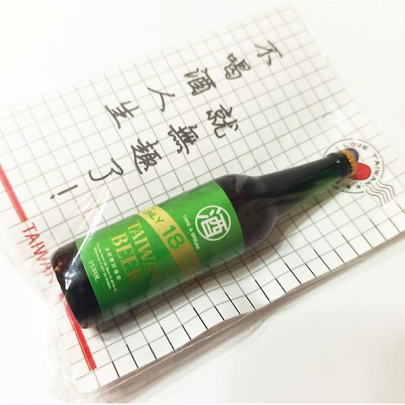 Boli 9cm iron-attracting**retro Taiwanese flavor super large magnet-18 days beer**style refrigerator magnet - แม็กเน็ต - วัสดุอื่นๆ หลากหลายสี