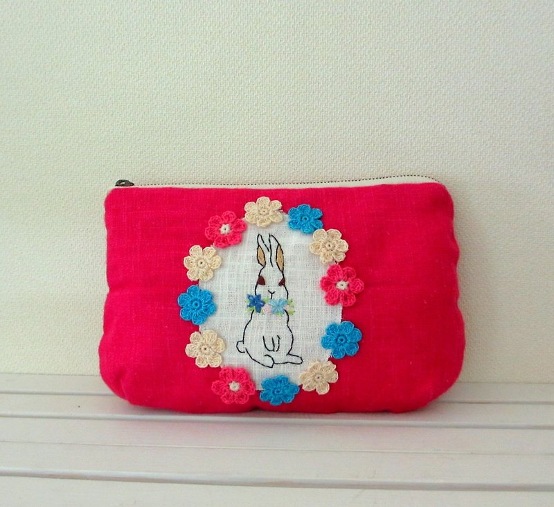 Flower and rabbit linen pouch Rose pink - Toiletry Bags & Pouches - Cotton & Hemp Pink